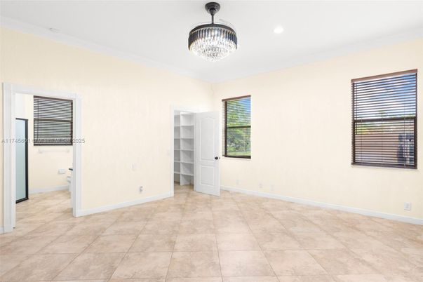 Chandelier, Empty room, Interior, Recessed Lighting
