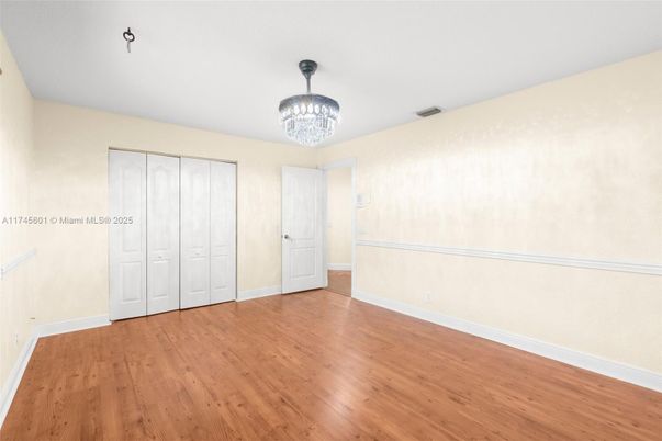 Chandelier, Empty room, Interior, Wood Texture Flooring