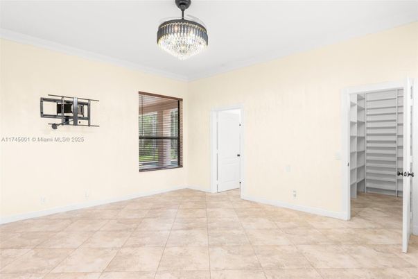 Chandelier, Empty room, Interior