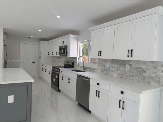 Interior, Kitchen, Marble, Recessed Lighting, Stainless Steel Appliances