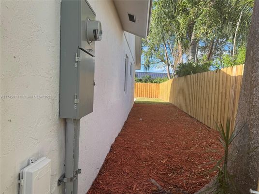 Backyard, Exterior