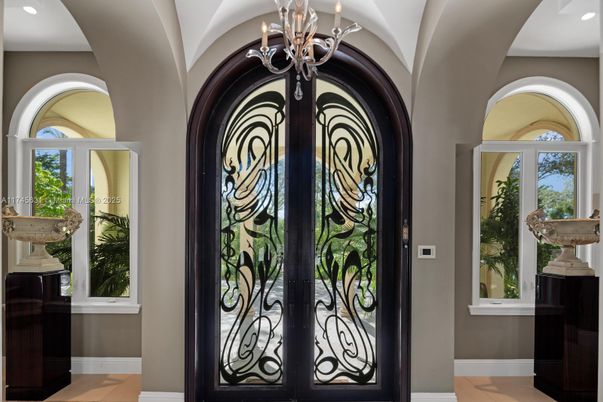 Chandelier, Interior, Recessed Lighting