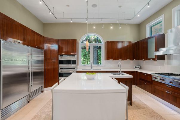 Interior, Kitchen, Pendant Lights, Stainless Steel Appliances