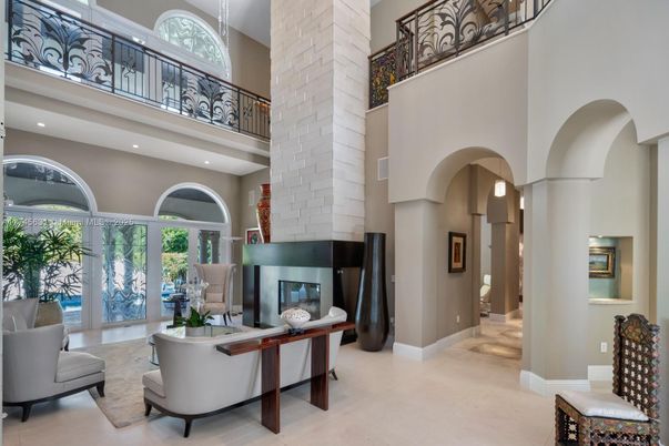 Fireplace, Interior, Living room, Recessed Lighting
