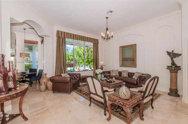 Chandelier, Dining room, Interior, Living room