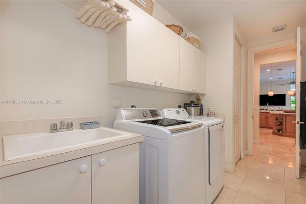 Interior, Washer