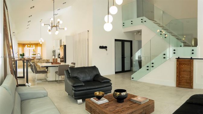 Dining room, Interior, Living room, Pendant Lights