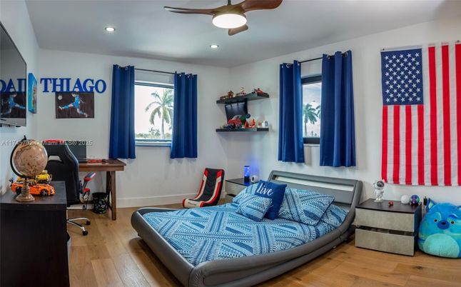 Bedroom, Home Office, Interior, Recessed Lighting, Wood Texture Flooring
