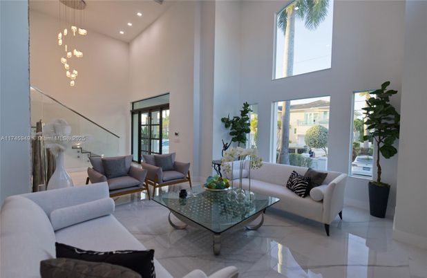 Interior, Living room, Marble, Pendant Lights, Recessed Lighting