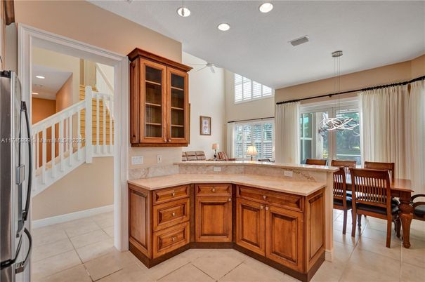Dining room, Interior, Pendant Lights, Recessed Lighting