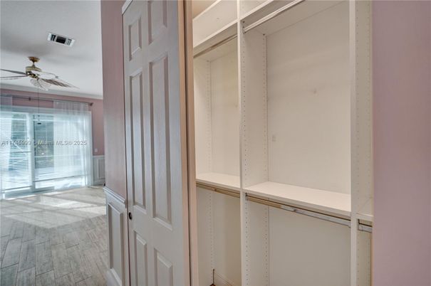 Interior, Walk-in Closets, Wood Texture Flooring