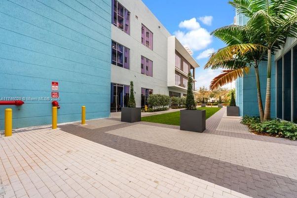 Exterior, Facade, Condo Building