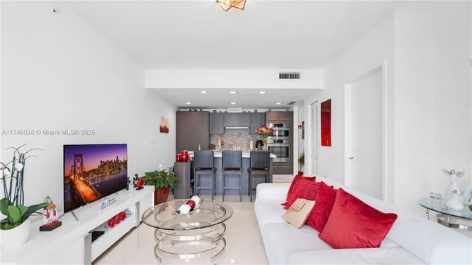Interior, Kitchen, Living room, Recessed Lighting, Stainless Steel Appliances