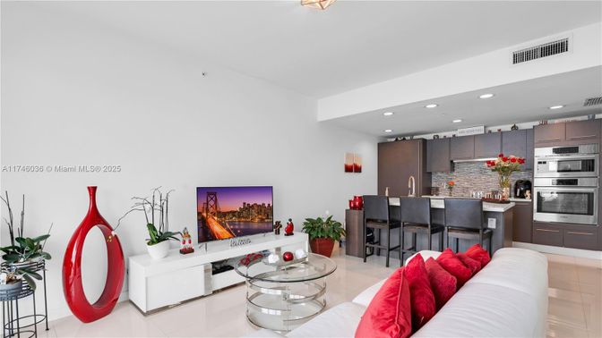 Interior, Kitchen, Living room, Recessed Lighting, Stainless Steel Appliances