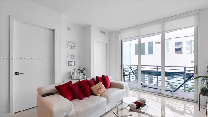 Interior, Living room, Water