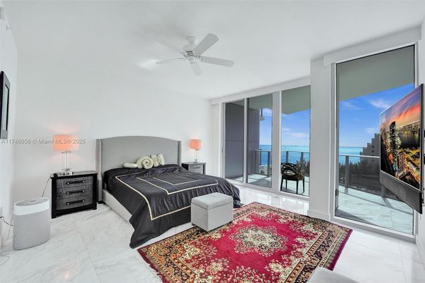 Bedroom, Interior, Marble, Water