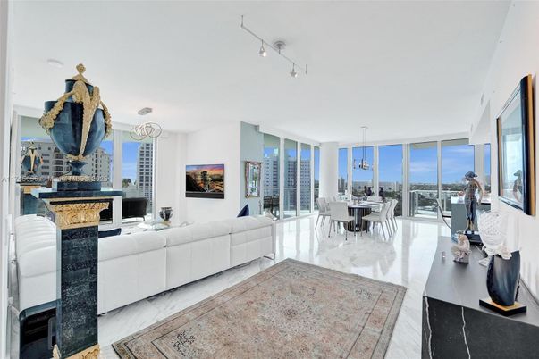 Dining room, Fireplace, Interior, Living room, Pendant Lights