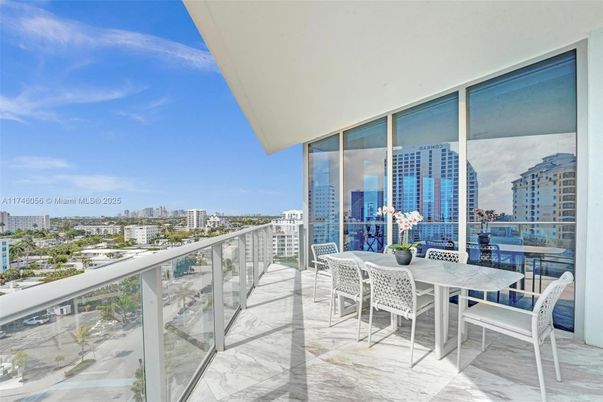 Exterior, Other, Skyline
