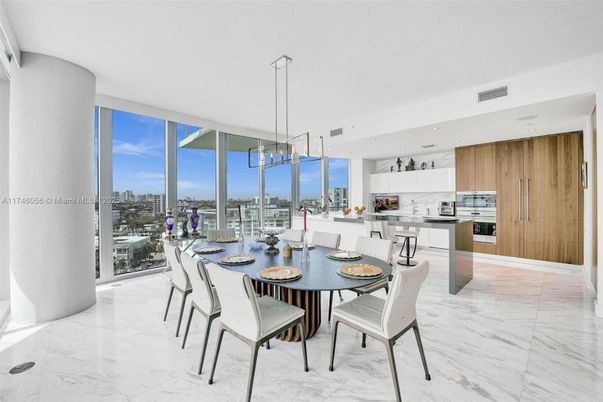 Dining room, Interior, Kitchen, Marble, Pendant Lights, Recessed Lighting