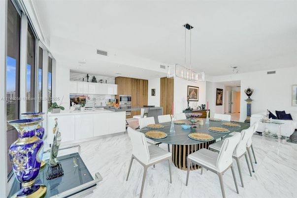 Dining room, Interior, Kitchen, Marble, Pendant Lights, Recessed Lighting, Stainless Steel Appliances