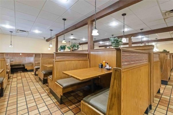 Interior, Pendant Lights, Recessed Lighting