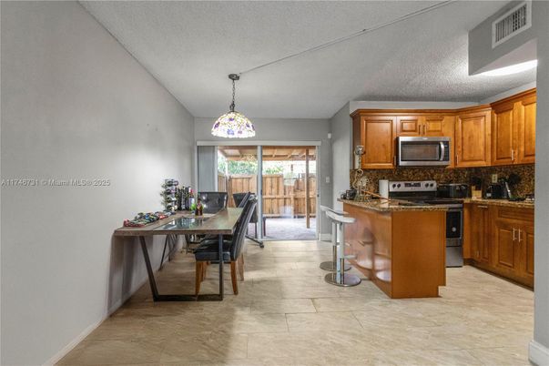 Dining room, Interior, Kitchen, Pendant Lights