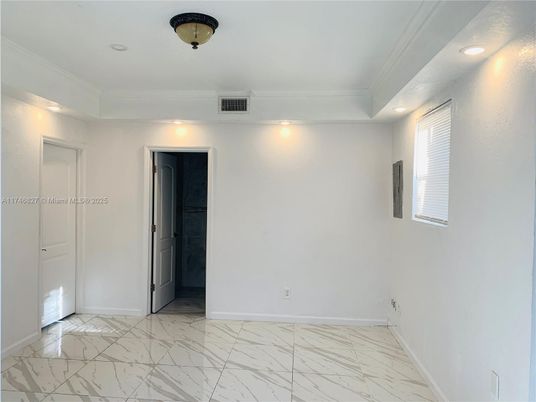 Empty room, Interior, Marble, Recessed Lighting