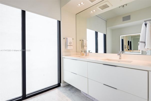 Bathroom, Dual Sink Vanities, Interior, Marble, Recessed Lighting