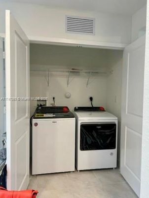 Interior, Utility Closets, Washer