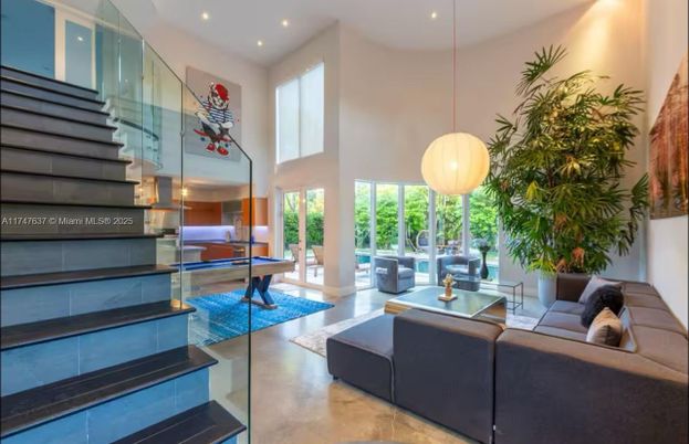 Game Room, Interior, Living room, Pendant Lights, Recessed Lighting