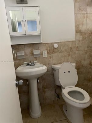 Bathroom, Interior