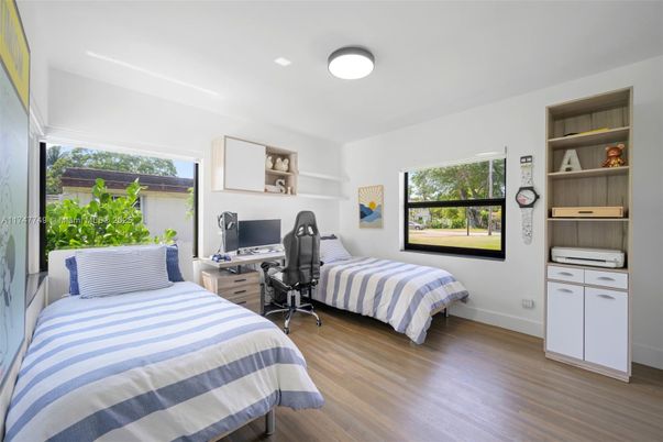Bedroom, Home Office, Interior, Wood Texture Flooring