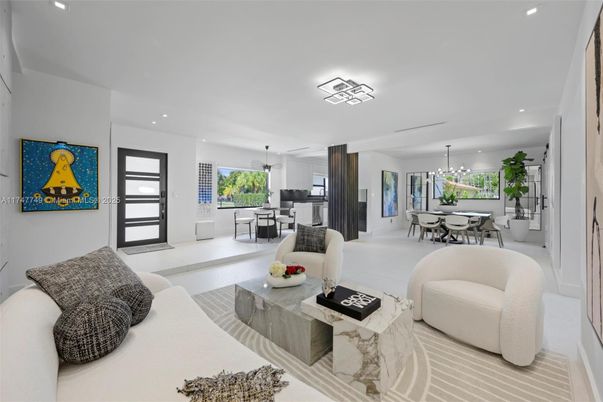 Dining room, Interior, Living room, Pendant Lights, Recessed Lighting