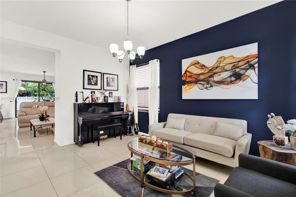 Interior, Living room, Pendant Lights, Piano