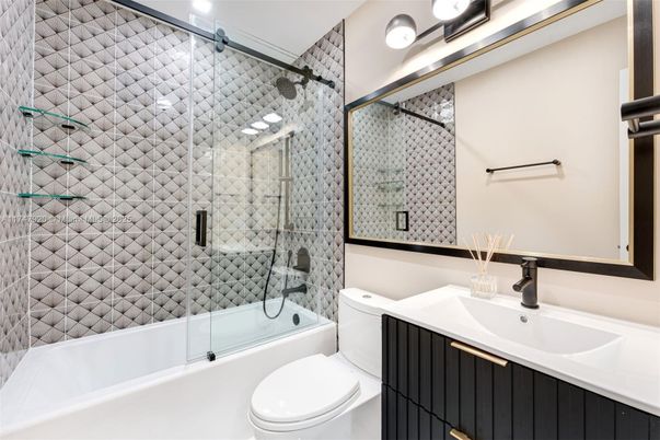 Bathroom, Glass Shower, Interior