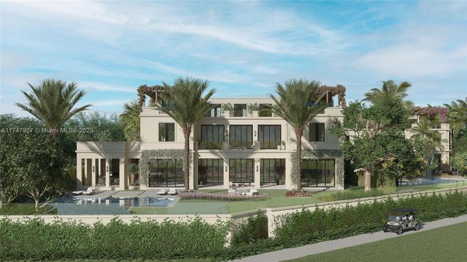 Backyard, Exterior, Facade, Modern