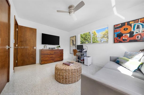 Home Office, Interior, Living room