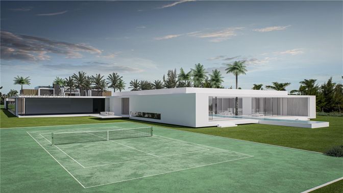Exterior, Tennis Courts