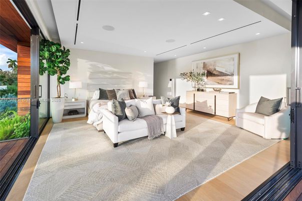 Bedroom, Interior, Living room, Recessed Lighting, Wood Texture Flooring