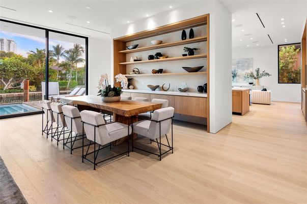 Dining room, Interior, Recessed Lighting, Wood Texture Flooring