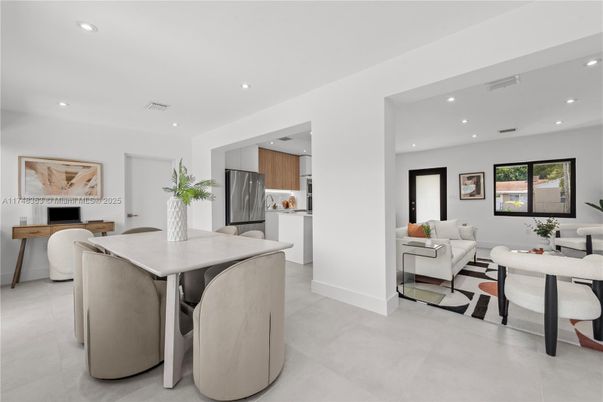 Dining room, Interior, Kitchen, Living room, Recessed Lighting, Stainless Steel Appliances