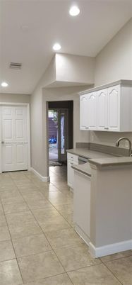 Interior, Kitchen, Recessed Lighting