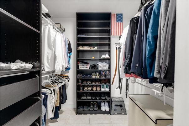 Interior, Walk-in Closets