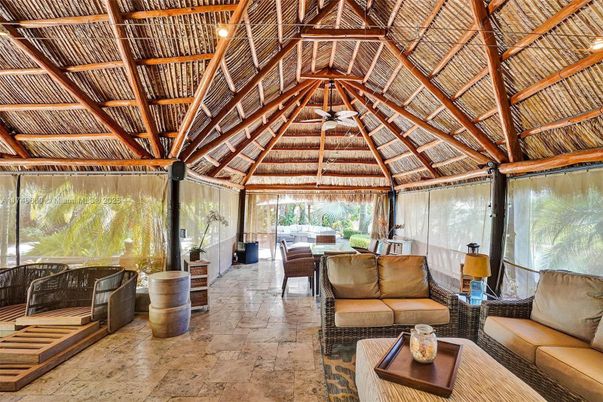 Interior, Living room, Sun Room, Wooden Beams, Wooden Ceilings