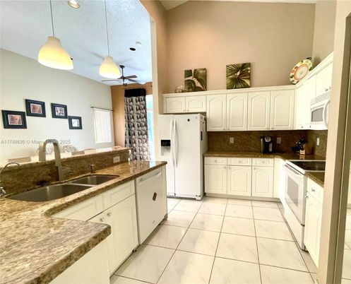 Interior, Kitchen, Pendant Lights