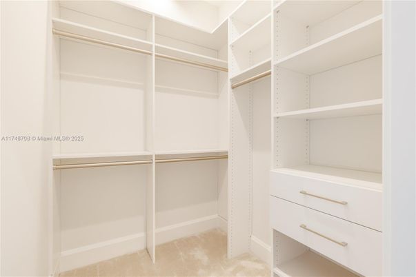 Interior, Walk-in Closets