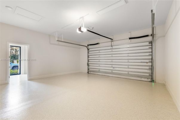 Garage, Interior