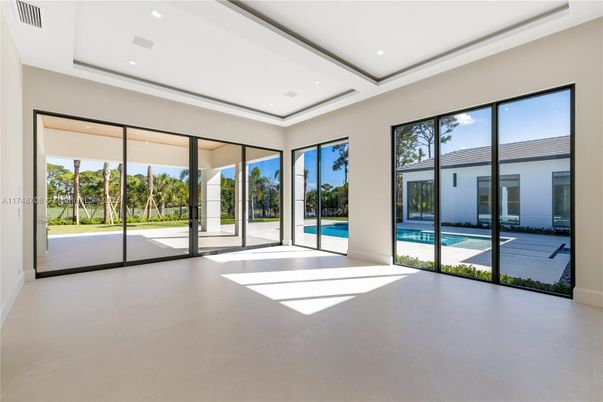 Empty room, Interior, Recessed Lighting
