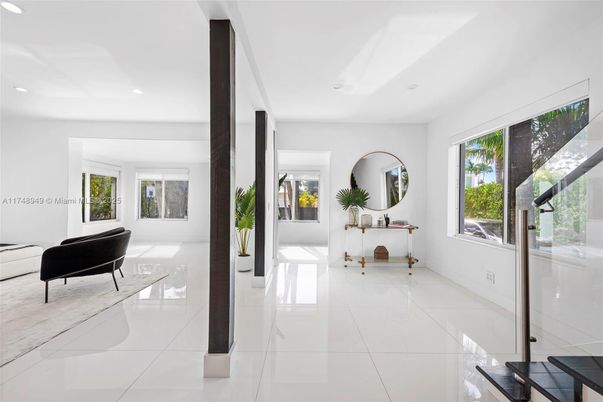 Interior, Recessed Lighting