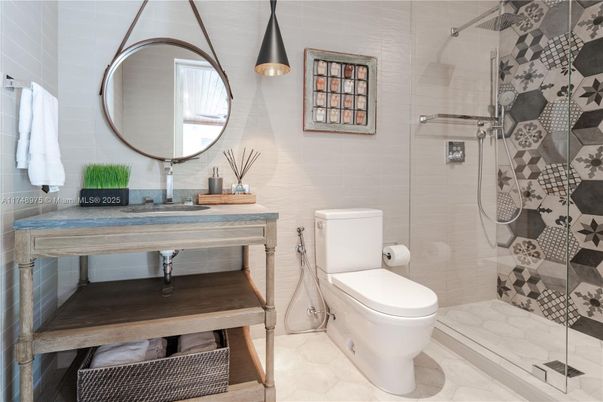 Bathroom, Glass Shower, Interior, Pendant Lights